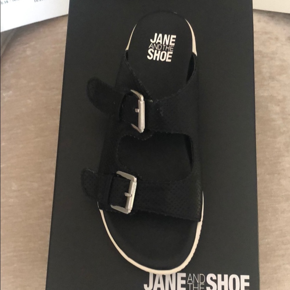 Black sandals